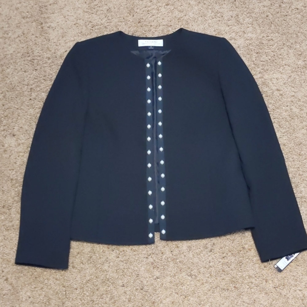 Tahari Blazer